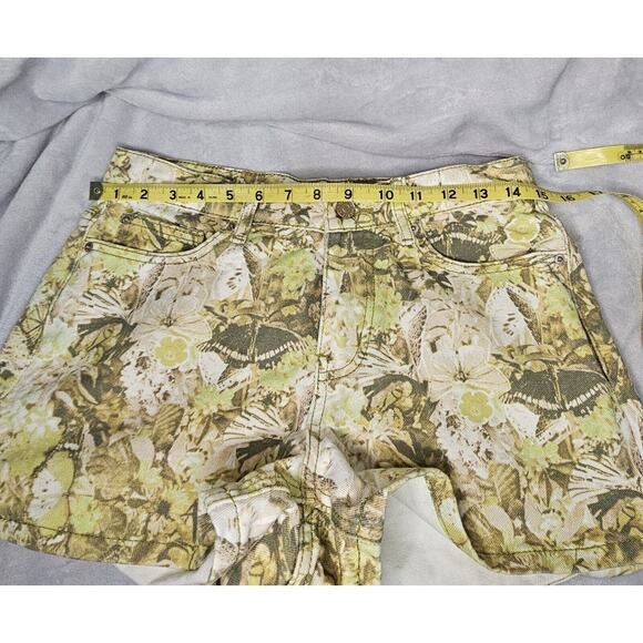 Urban Outfitters BDG Denim Shorts Size 28 Butterfly Botanical Print 3" Inseam - Picture 4 of 5